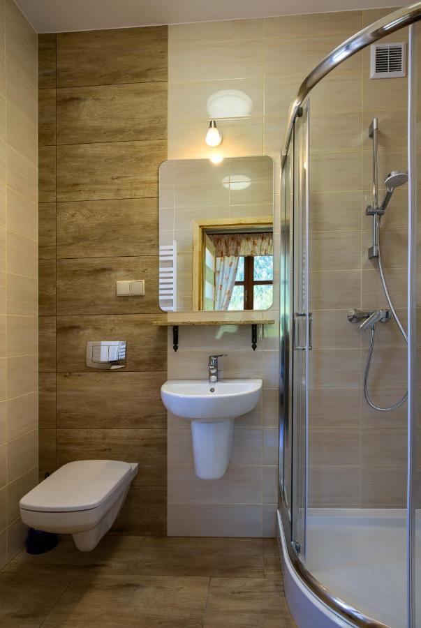 Schronisko Pttk Trzy Korony Bed & Breakfast Sromowce Niżne Eksteriør bilde