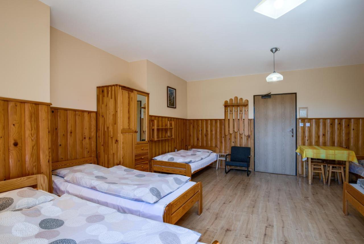 Schronisko Pttk Trzy Korony Bed & Breakfast Sromowce Niżne Eksteriør bilde