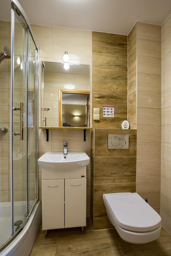 Schronisko Pttk Trzy Korony Bed & Breakfast Sromowce Niżne Eksteriør bilde